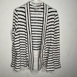 Anthropologie Postage Stamp Women’s Medium Striped Black Cream‎ Cardigan W Lace